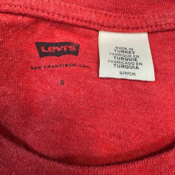 Levi's San Francisco Eagle red t-shirt size S - Picture 7 of 7